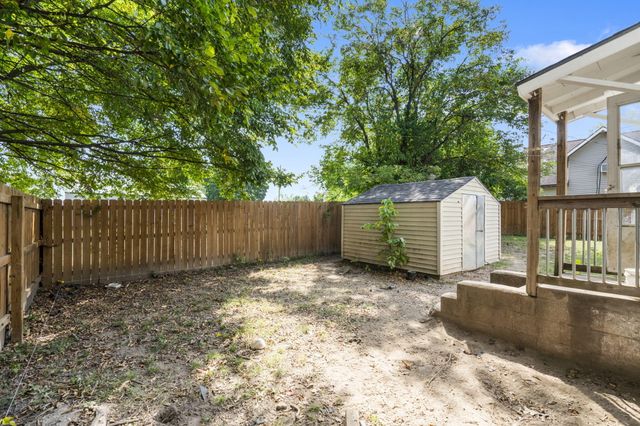 720 Porter Avenue, Aurora, MO 65605