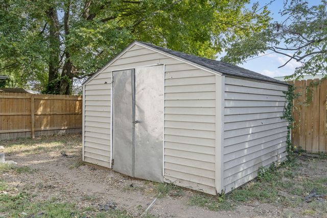 720 Porter Avenue, Aurora, MO 65605