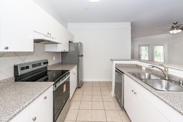 2211 Egret Crest Lane, Charleston, SC 29414