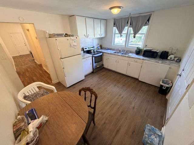 1111 S Willow Street, Chattanooga, TN 37404