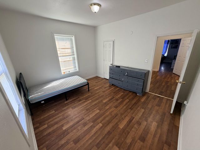 1111 S Willow Street, Chattanooga, TN 37404