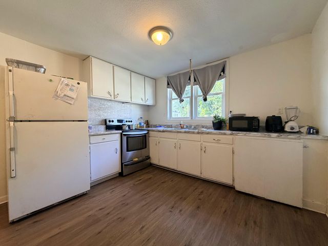 1111 S Willow Street, Chattanooga, TN 37404