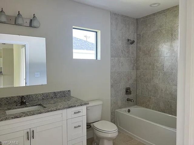 2904 24th ST W, Lehigh Acres, FL 33971