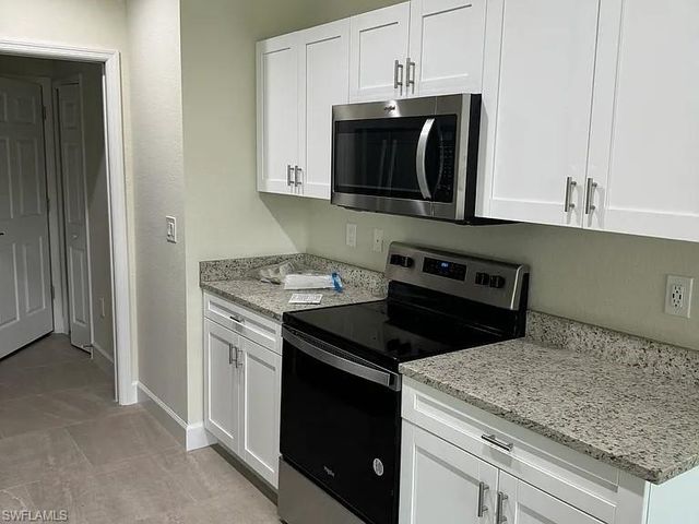 2904 24th ST W, Lehigh Acres, FL 33971