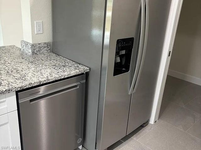 2904 24th ST W, Lehigh Acres, FL 33971