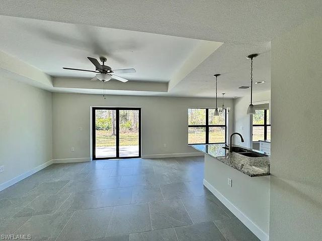 2904 24th ST W, Lehigh Acres, FL 33971