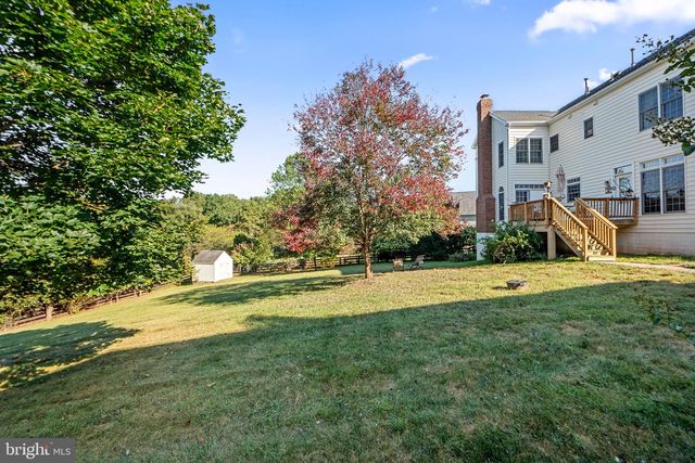 24188 SPRING MEADOW CIR, Aldie, VA 20105