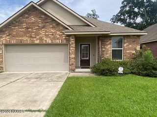 121 Rue Viansa, Lafayette, LA 70501