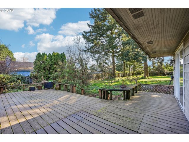 4036 Ne 102ND Ave, Portland, OR 97220