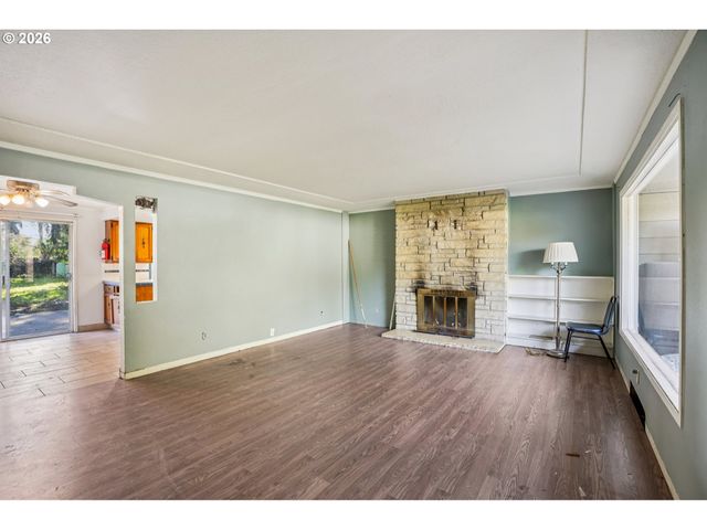 4036 Ne 102ND Ave, Portland, OR 97220