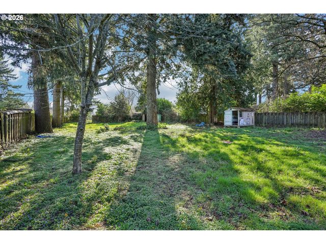 4036 Ne 102ND Ave, Portland, OR 97220