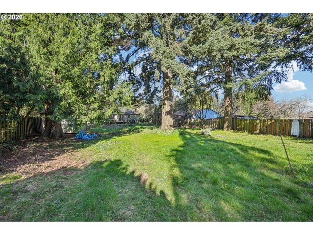 4036 Ne 102ND Ave, Portland, OR 97220