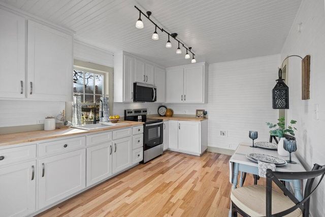 1210 Old Englewood Road, Athens, TN 37303