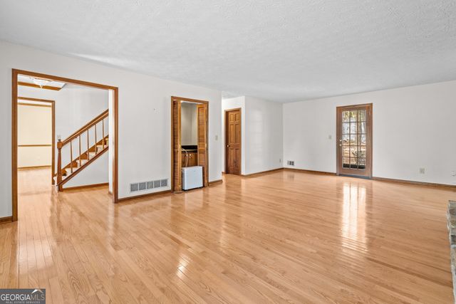 120 Benjamin Circle, Fayetteville, GA 30214