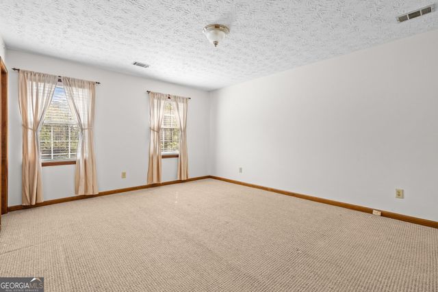 120 Benjamin Circle, Fayetteville, GA 30214