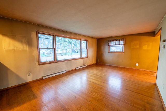 956 Bridgewood DRIVE, Neenah, WI 54956