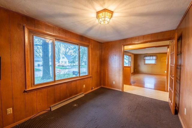 956 Bridgewood DRIVE, Neenah, WI 54956
