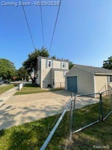233 W 12 MILE Road, Royal Oak, MI 48073
