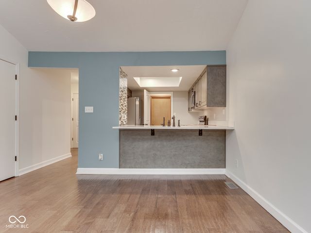 209 Brighton Court, Greenwood, IN 46143