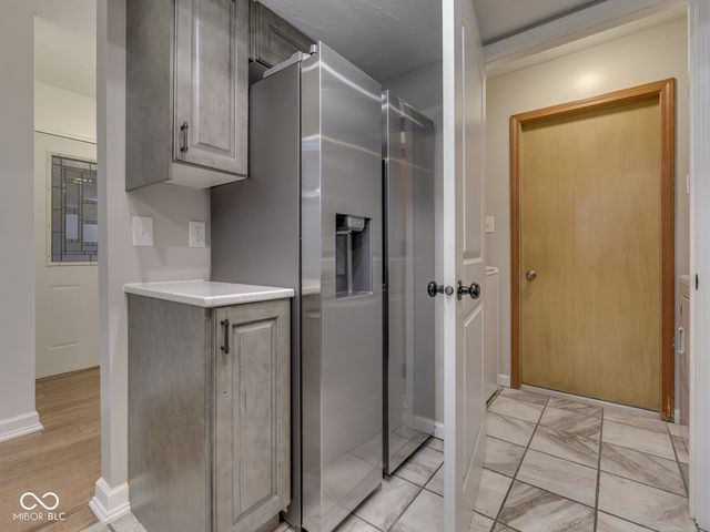 209 Brighton Court, Greenwood, IN 46143