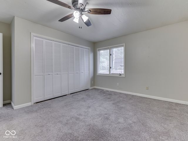 209 Brighton Court, Greenwood, IN 46143