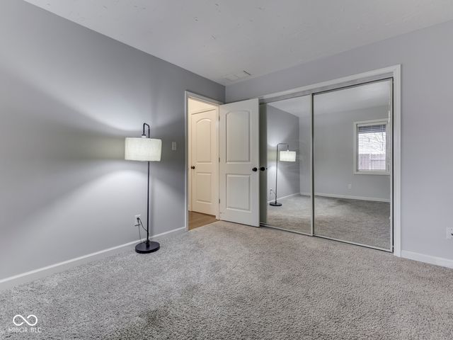 209 Brighton Court, Greenwood, IN 46143