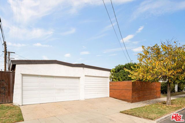 6531 Arlington Avenue, Los Angeles, CA 90043