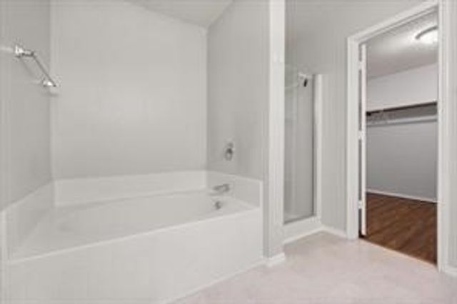 812 Ericville Drive, Arlington, TX 76001