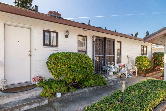 525 W Tokay St, Lodi, CA 95240