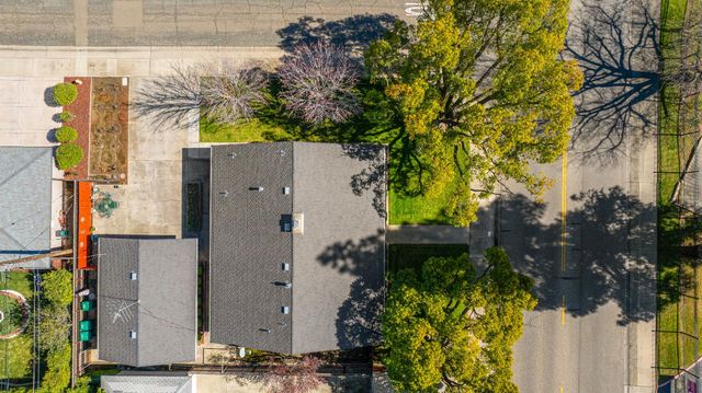 525 W Tokay St, Lodi, CA 95240