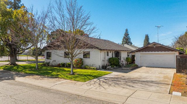 525 W Tokay St, Lodi, CA 95240