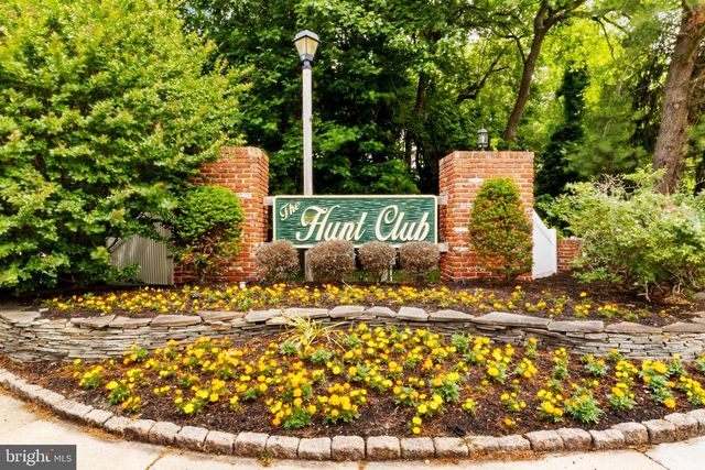 408 PADDOCK CT, Sewell, NJ 08080