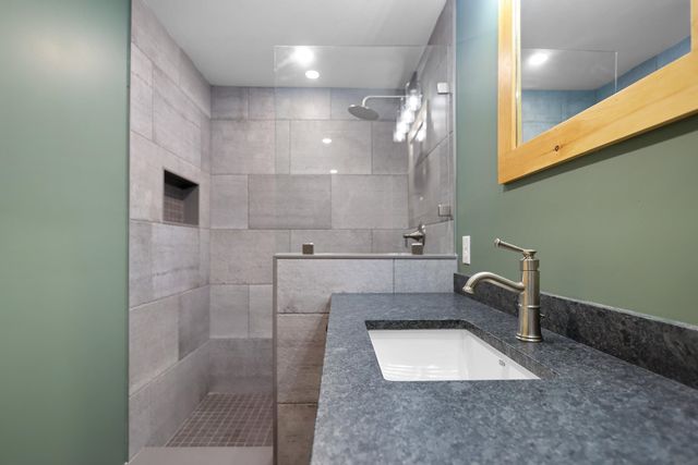 100 Cram Road, Sanbornton, NH 03269