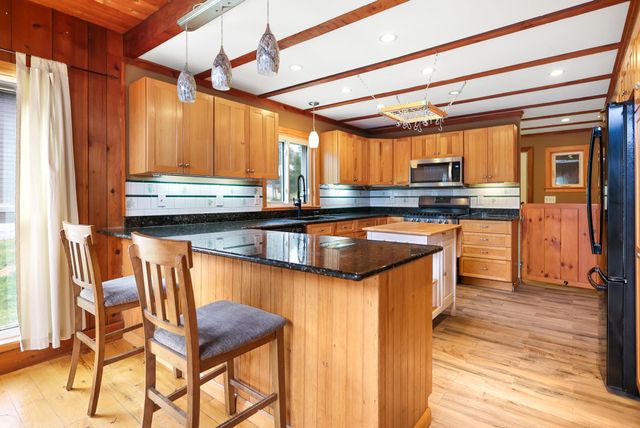 100 Cram Road, Sanbornton, NH 03269