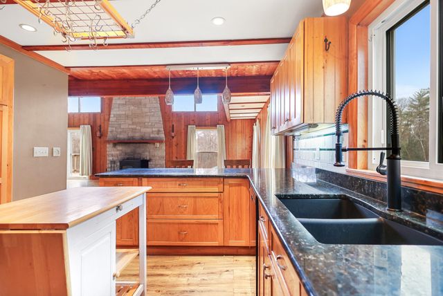 100 Cram Road, Sanbornton, NH 03269