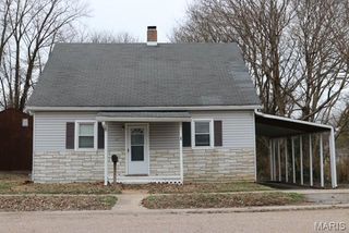415 N Center Street, Collinsville, IL 62234
