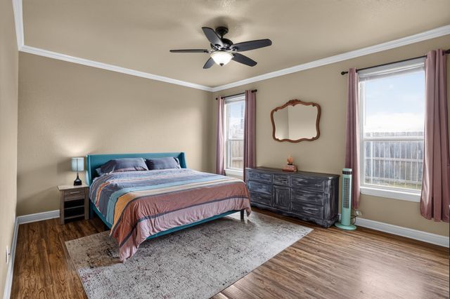 1301 Hyde Park Boulevard, Cleburne, TX 76033
