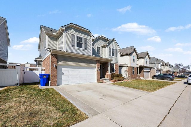 47571 Viola Lane, Chesterfield Twp, MI 48047