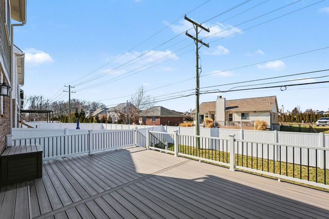 47571 Viola Lane, Chesterfield Twp, MI 48047