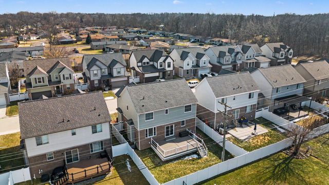 47571 Viola Lane, Chesterfield Twp, MI 48047