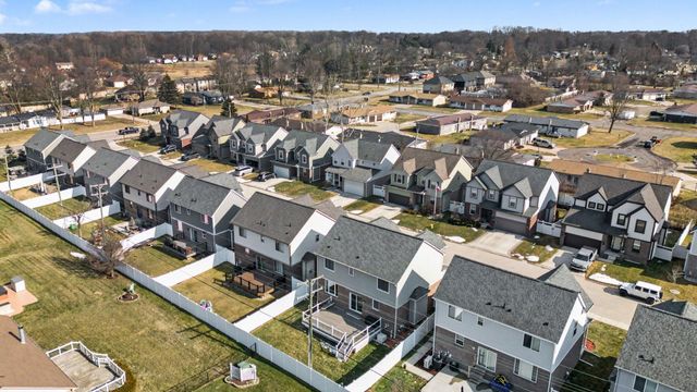 47571 Viola Lane, Chesterfield Twp, MI 48047