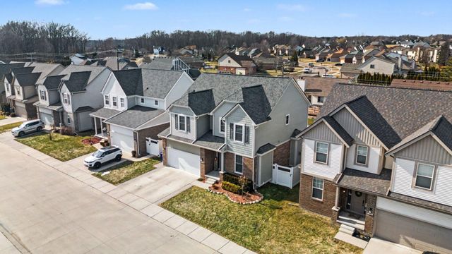 47571 Viola Lane, Chesterfield Twp, MI 48047