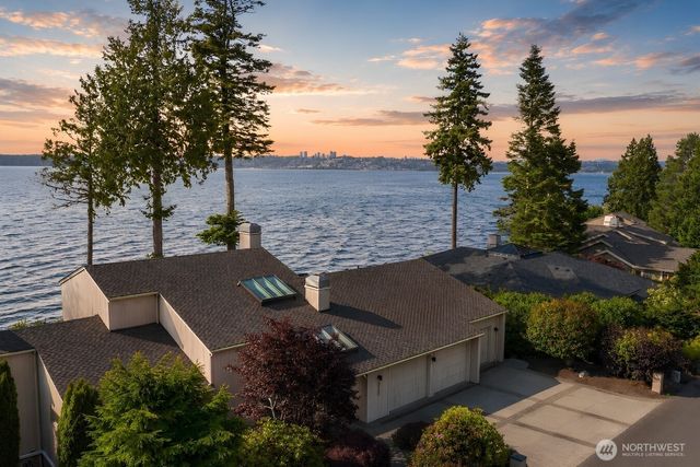 9157 Great Blue Heron Lane, Blaine, WA 98230
