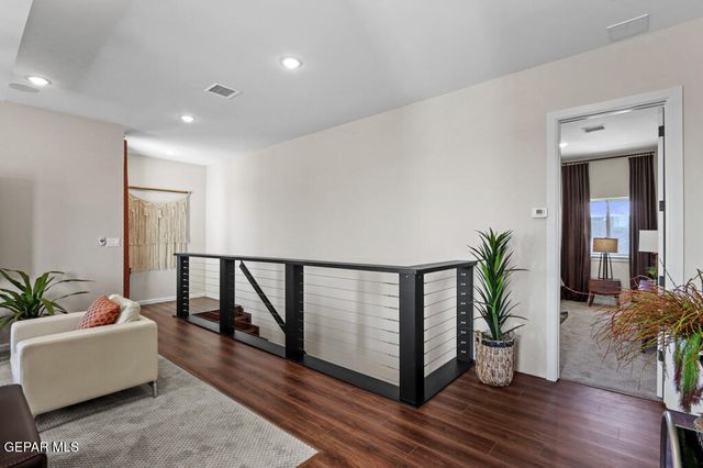 980 Willow River Drive, El Paso, TX 79932