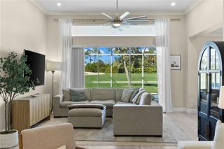 1869 Pondside LN, Naples, FL 34109