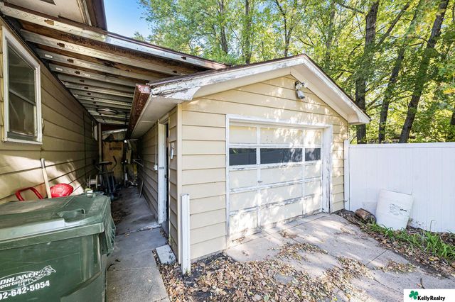 220 E Pike Street, Weston, NE 68070