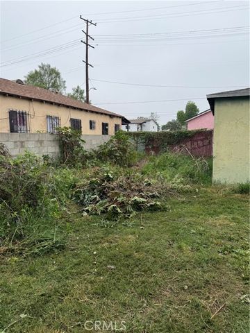 105 W Cypress, Compton, CA 90220