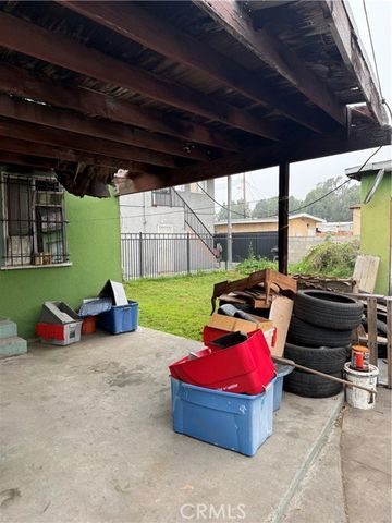 105 W Cypress, Compton, CA 90220