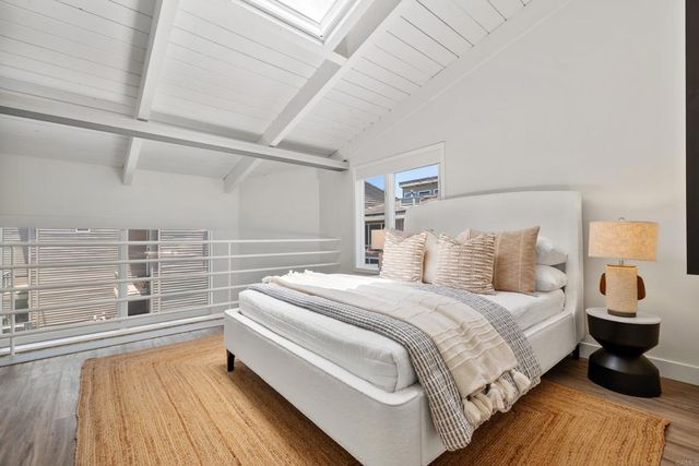 940 Sealane Drive 7, Encinitas, CA 92024
