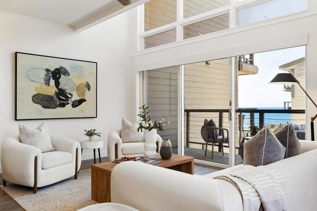 940 Sealane Drive 7, Encinitas, CA 92024